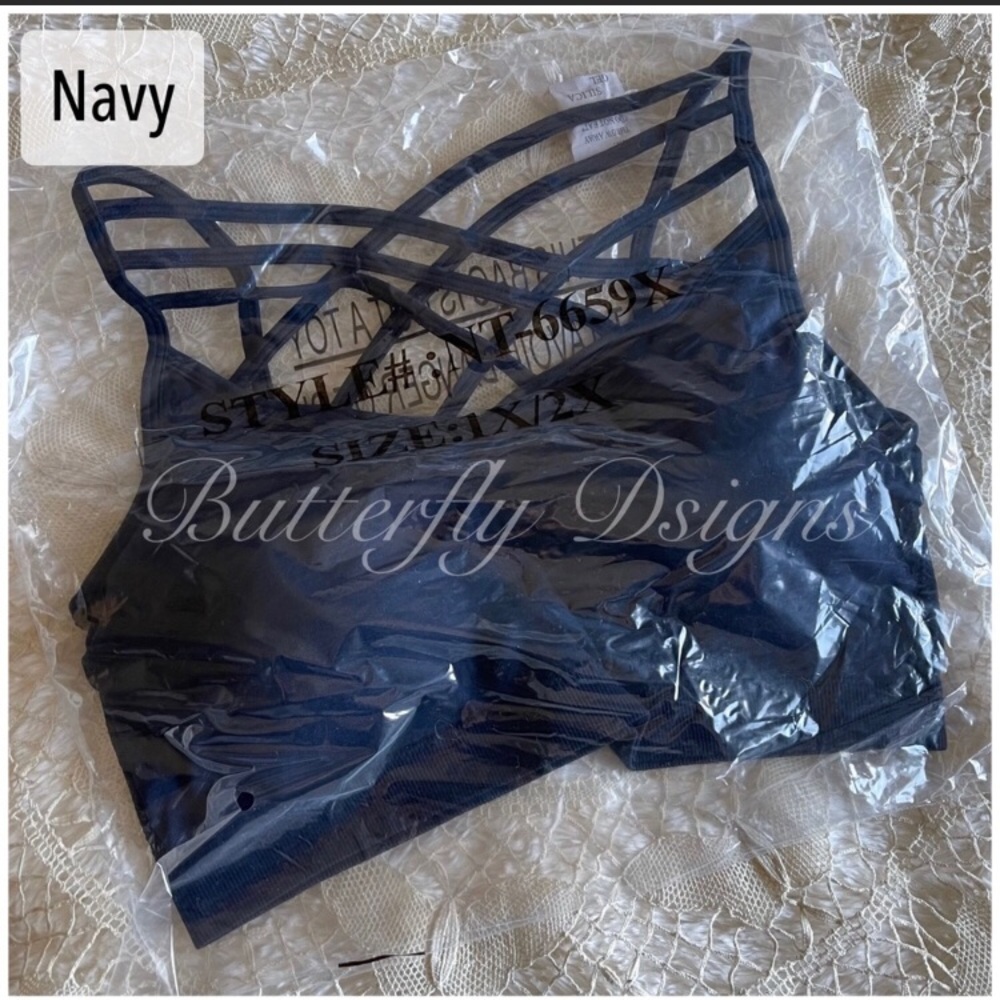 🌸 Zennan Outfitters PLUS Criss Cross Bralette - Picture 3 of 4